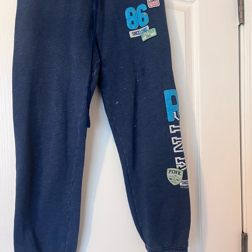PINK Women’s Navy Blue Mid-Calf length SweatPants